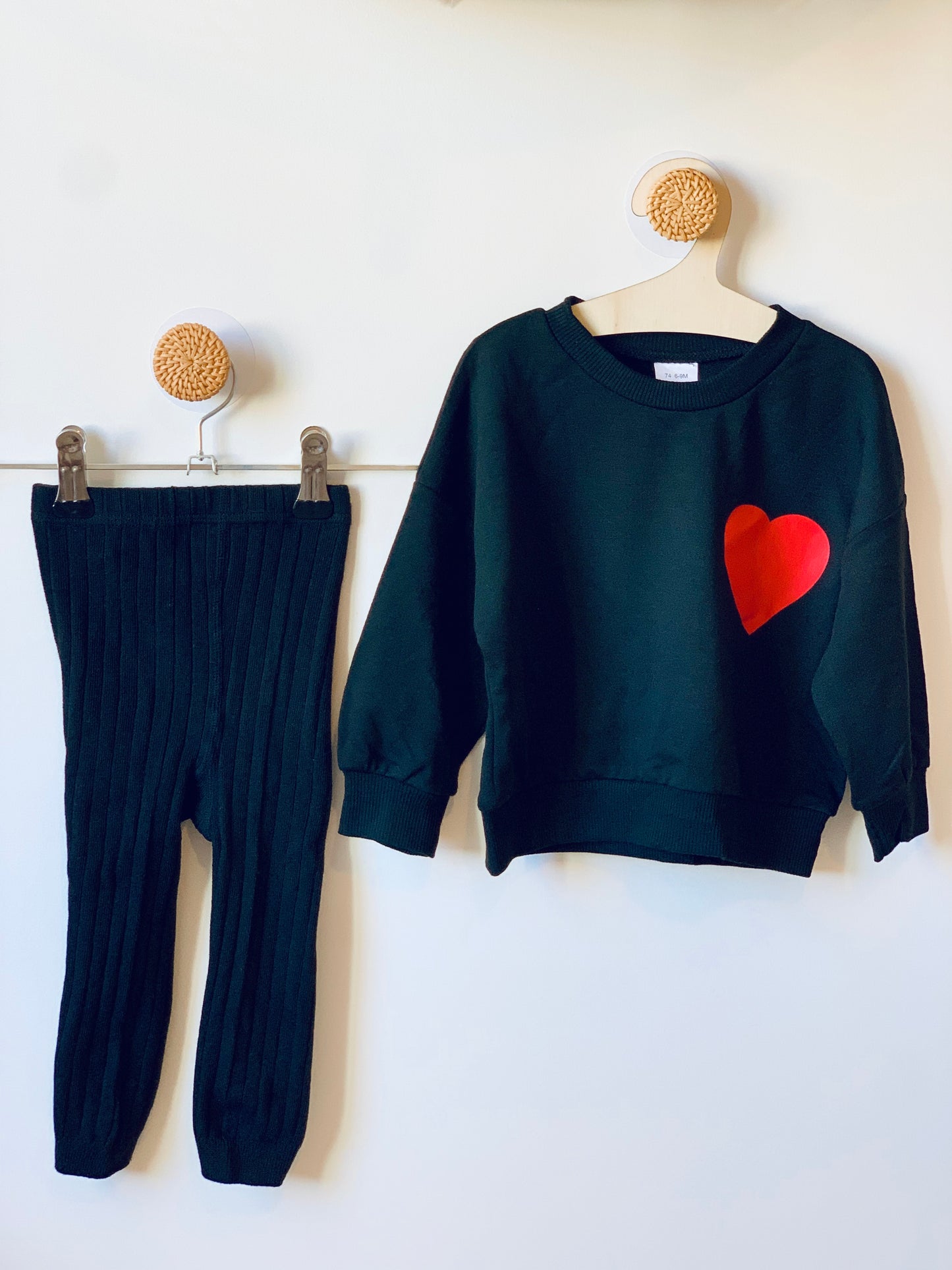 Sweat p’tit cœur noir